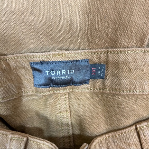 Torrid Mom Straight Vintage Stretch High Rise Golden Jean 20T Button Fly Raw Hem - Picture 8 of 10